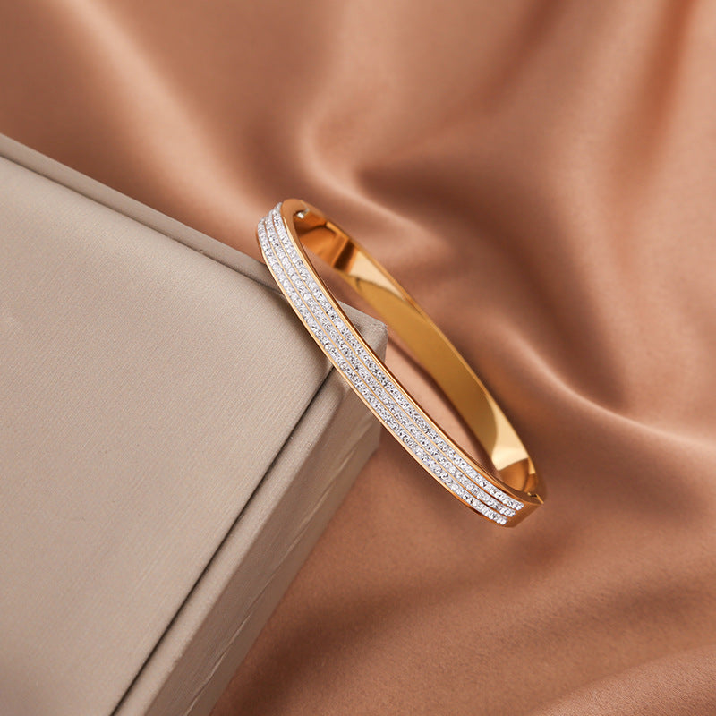 Wholesale Four Leaf Clover Love Gold Plated Titanium Steel Bracelet